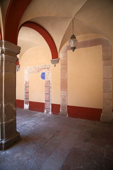 http://testing.mirunadragan.com/files/gimgs/th-11_Felix_3DoorwaysFinal-web.jpg