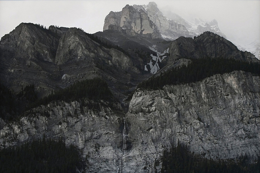http://testing.mirunadragan.com/files/gimgs/th-12_TheMountainsAreMirrors7.jpg