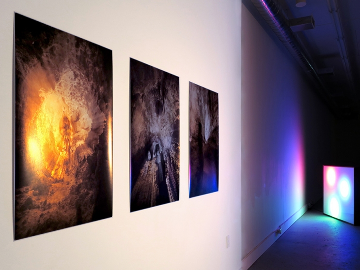 https://testing.mirunadragan.com/files/gimgs/th-27_GGallery_Metallic&Lightbox-site.jpg
